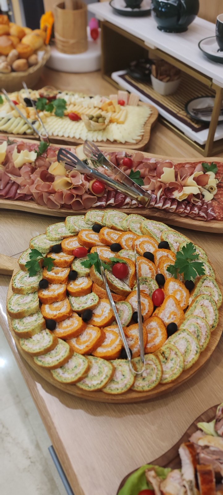 Restaurant atmosphere